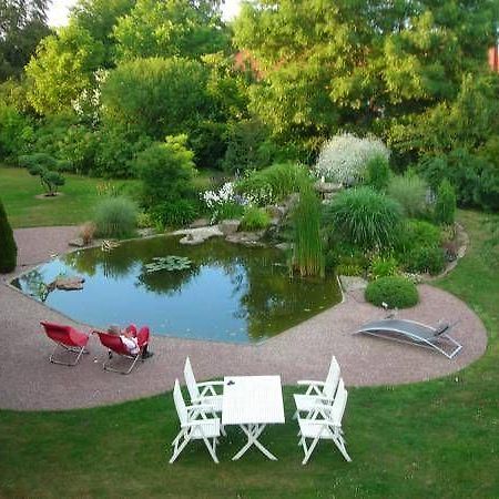 Solrosen I Simrishamn - Oesterlen Экстерьер фото